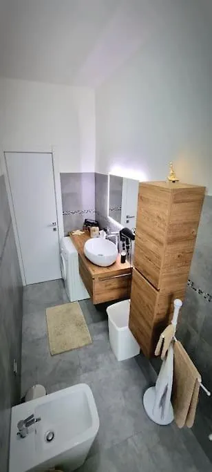 Dream Apartments Fantastico Appartamento Milano Con 2 Camere Matrimoniali E 2 Bagni Privati Milan