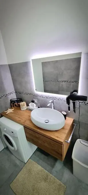 Dream Apartments Fantastico Appartamento Milano Con 2 Camere Matrimoniali E 2 Bagni Privati İtalya