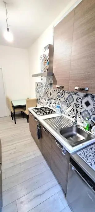 Dream Apartments Fantastico Appartamento Milano Con 2 Camere Matrimoniali E 2 Bagni Privati 0*,