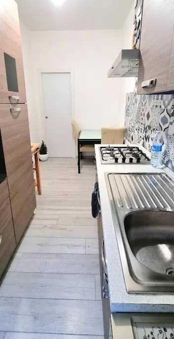 Dream Apartments Fantastico Appartamento Milano Con 2 Camere Matrimoniali E 2 Bagni Privati